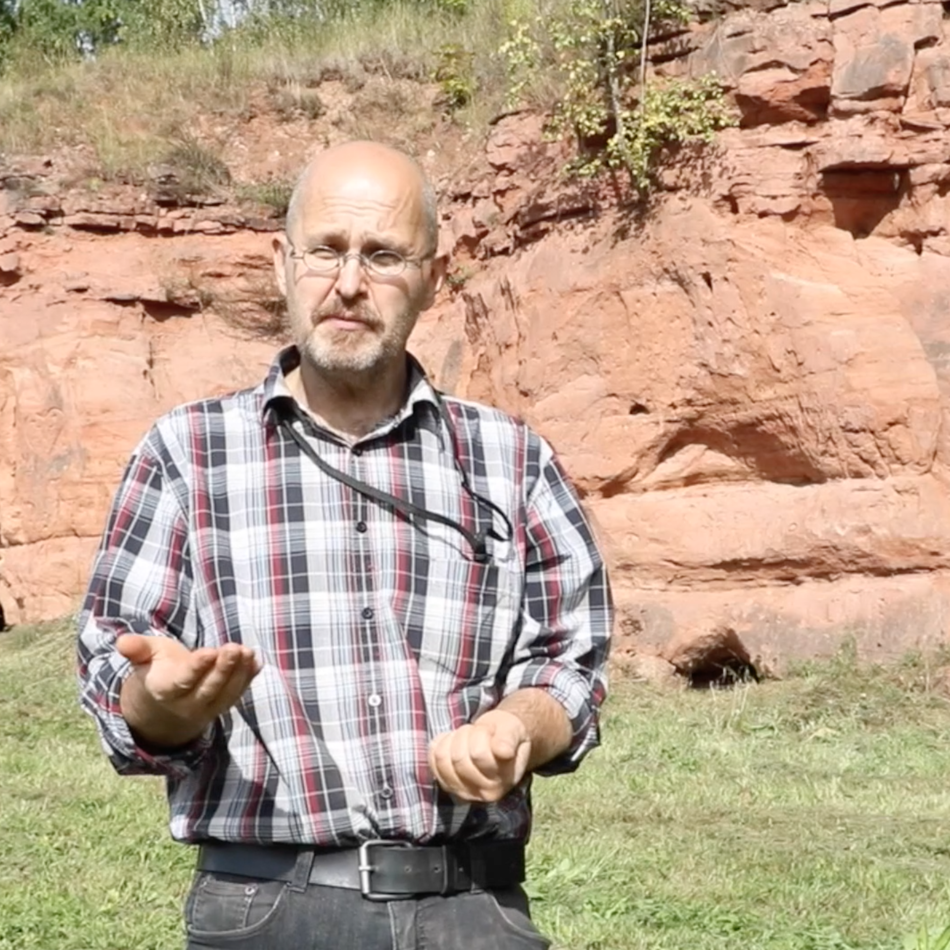 Akadeemik prof. Kalle Kirsimäe (Foto allikas: Novaator) Akadeemik prof. Kalle Kirsimäe (Foto allikas: Novaator)