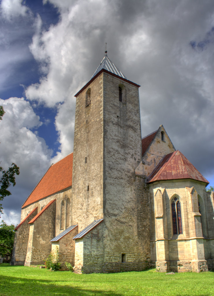 Valjala church