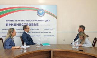 Meeting with Mr Ignatiev (Photo: Foreign Ministry of Transnistria)