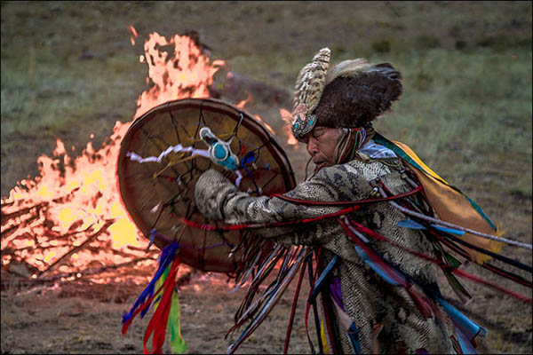 Tuva šamaan. Foto Alexander Nikolsky (The Siberian Times)