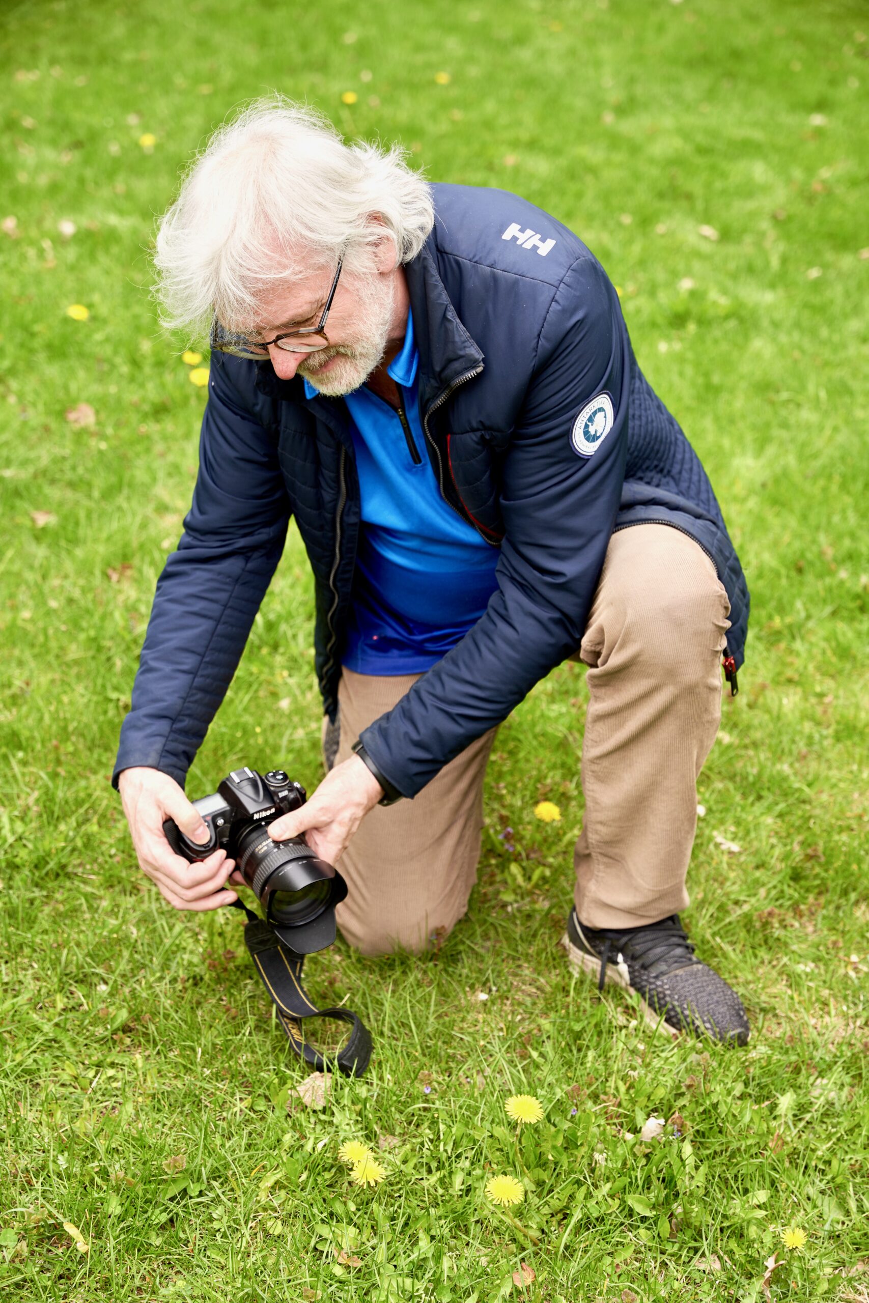 Sulev Kuuse üks hobisid on nähtava maailma jäädvustamine fotokaamera abil. Keskkoolis käis ta koos klassivendadega fotoringis vahel sellekski, et tundidest poppi panna. FOTO: Jassu Hertsmann